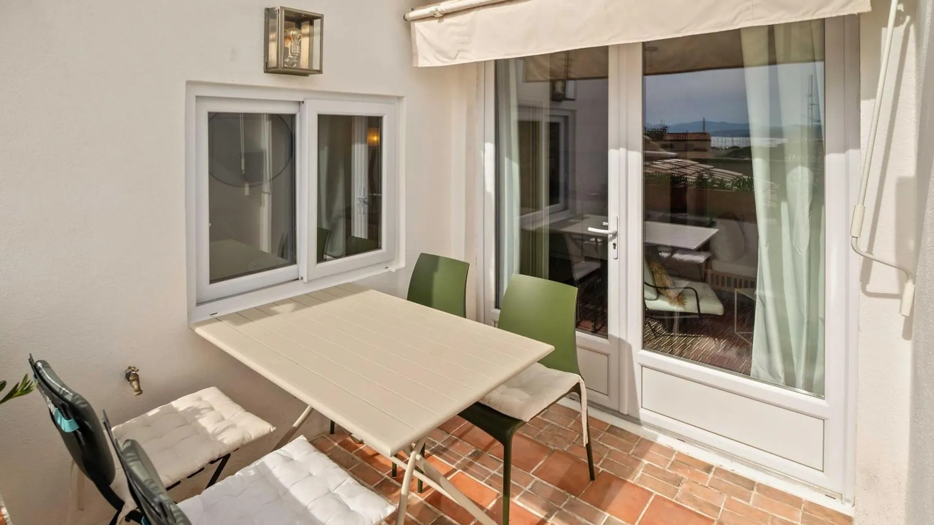 Magnificent apartment - AC- 2BR- Saint-Tropez France