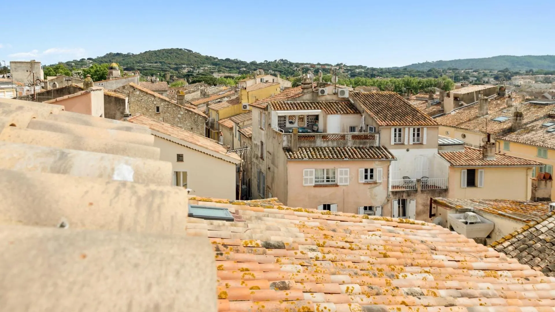 Magnificent apartment - AC- 2BR- Saint-Tropez France