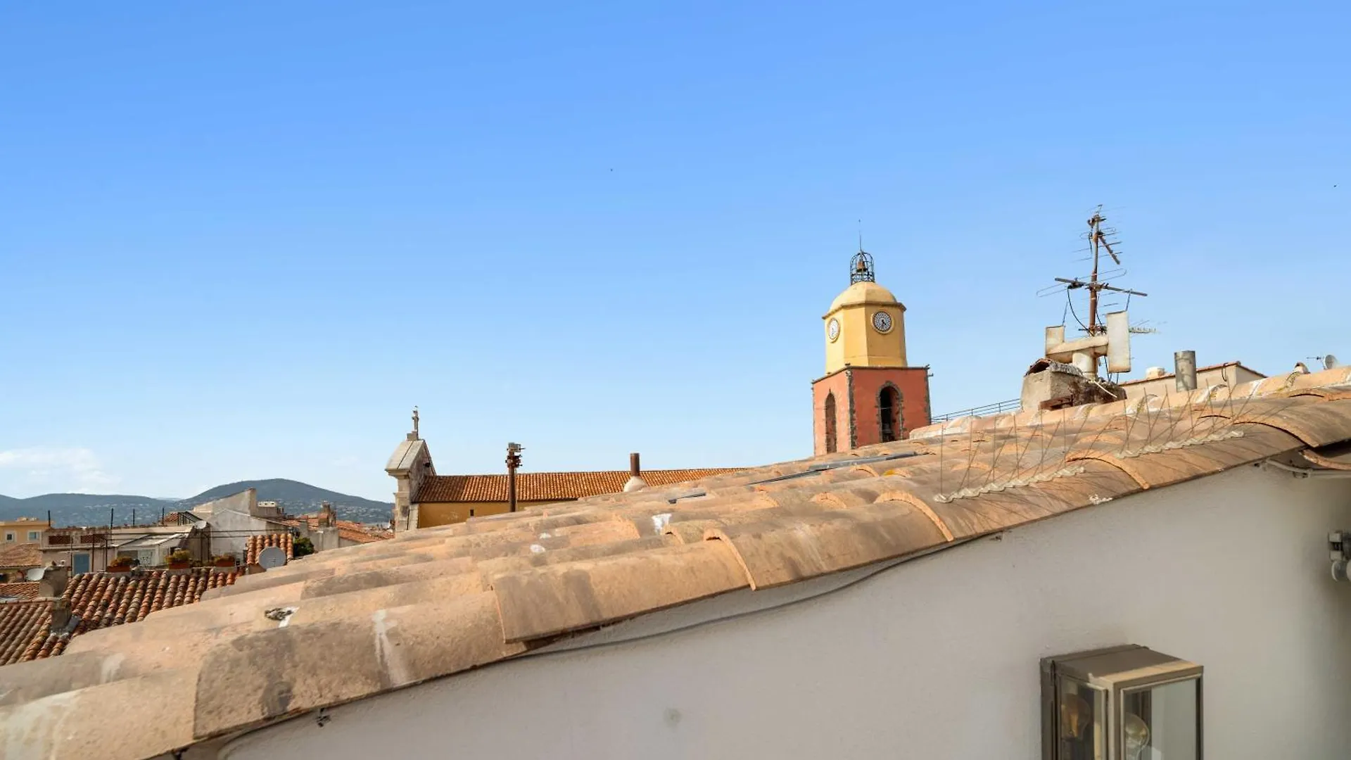 Magnificent apartment - AC- 2BR- Saint-Tropez France