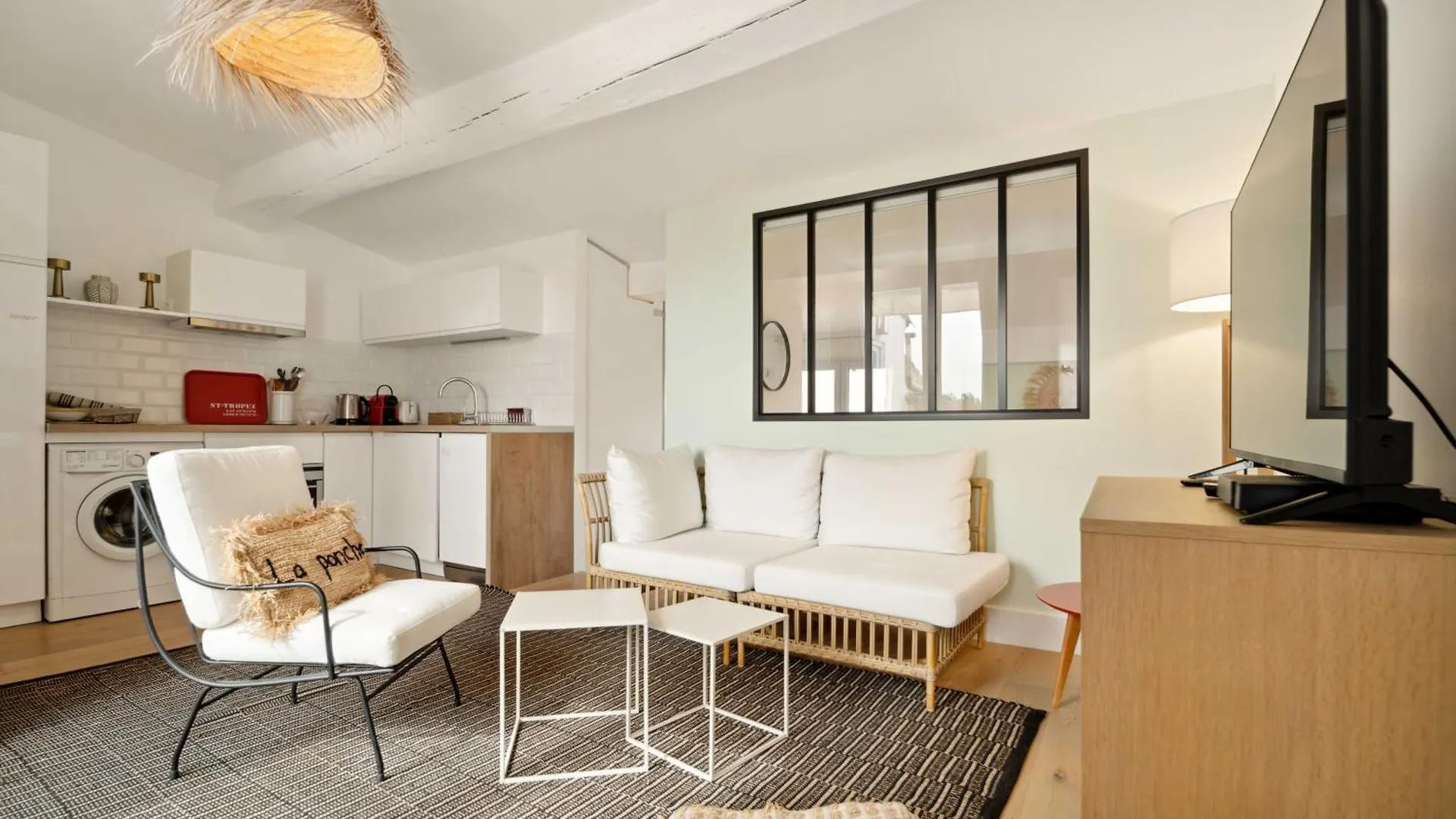 Magnificent apartment - AC- 2BR- Saint-Tropez 0*,  France